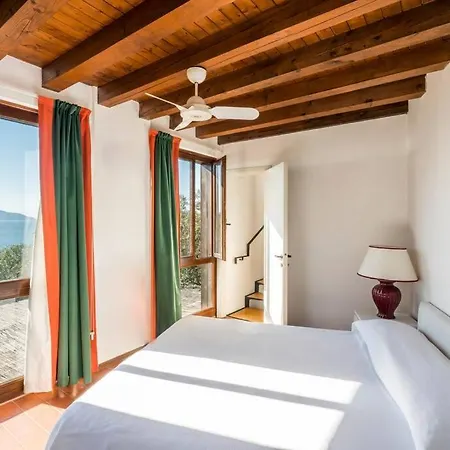 Holiday home Limonaia